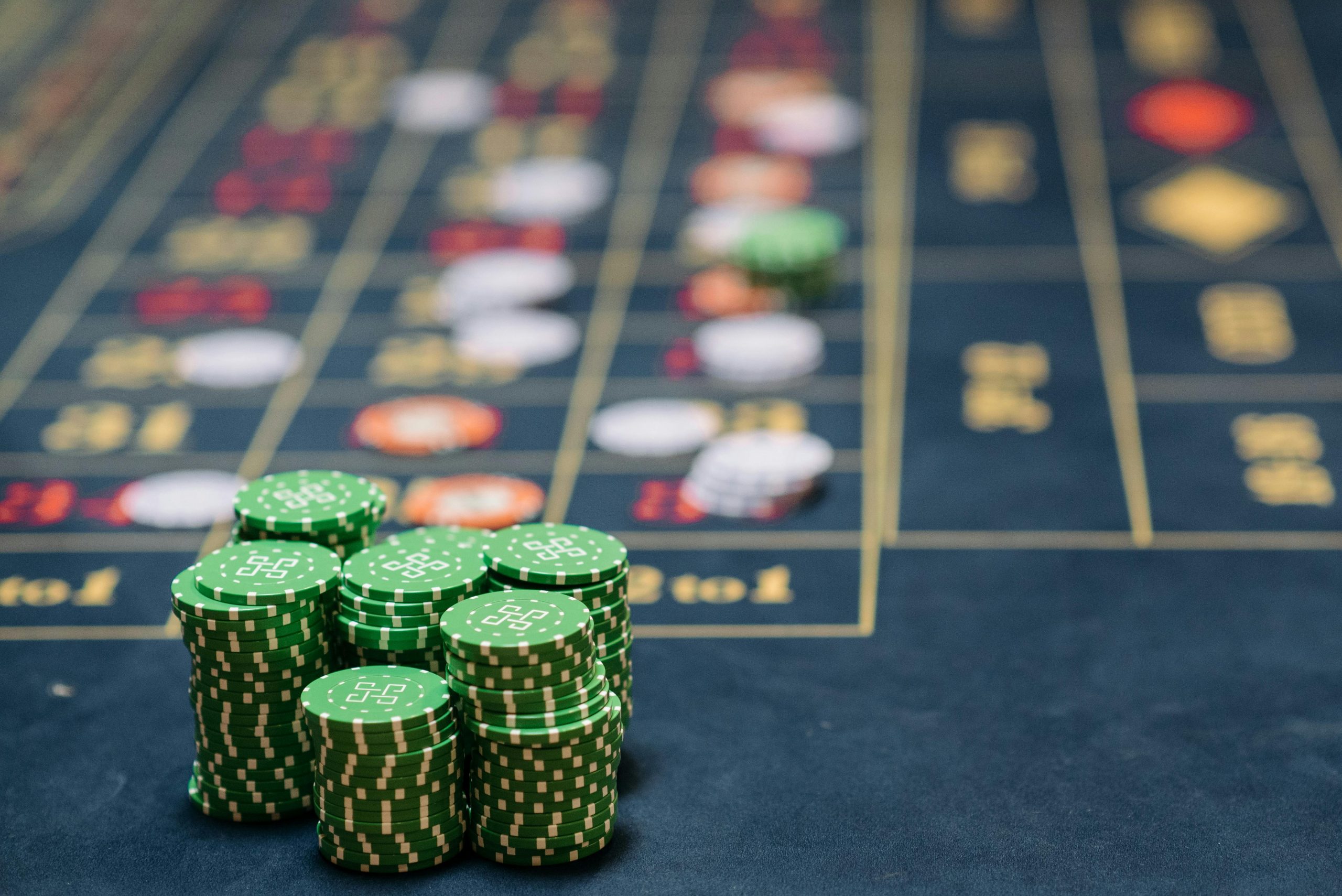 betting tokens and table