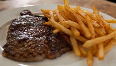 steak_and_perfectly_77968_16x9.jpg