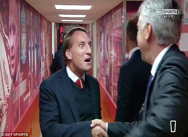 2CABE2E900000578-3245888-Rodgers_captured_greeting_Ancelotti_before_their_Champions_Leagu-a-12_1443002698717.jpg