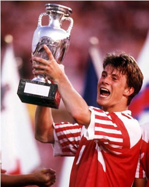 laudrup-cup.jpg