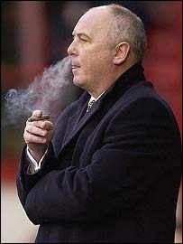 40896573_andyking_cigar_270.jpg