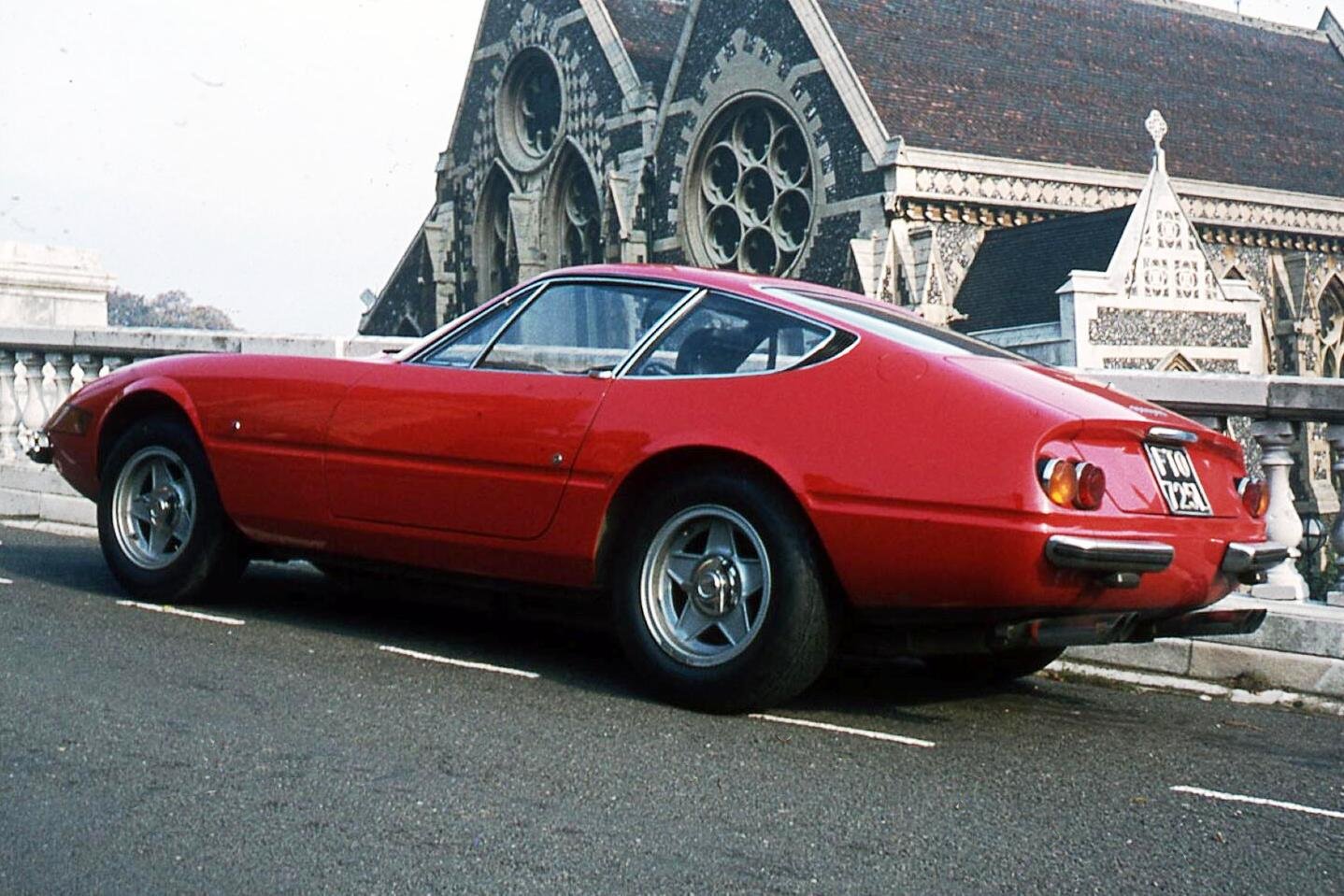 Ferrari_Daytona_1972ish.jpg