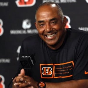 marvin-lewis-peggy-lewis-4-300x300.jpg