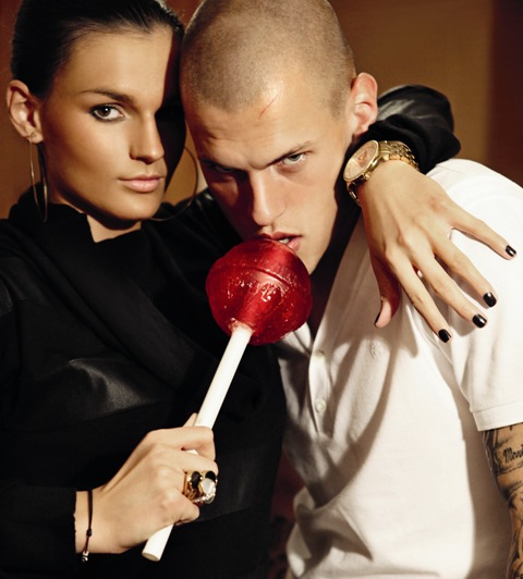 Martin+Skrtel+with+Girlfriend-7.jpg