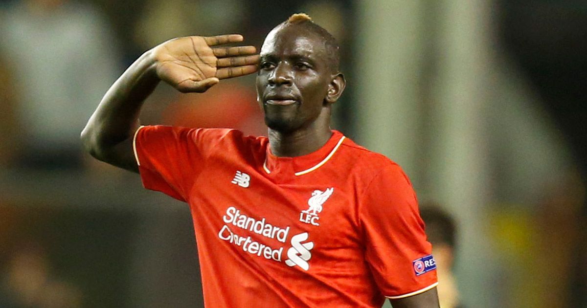 Mamadou-Sakho-salutes-the-home-fans.jpg