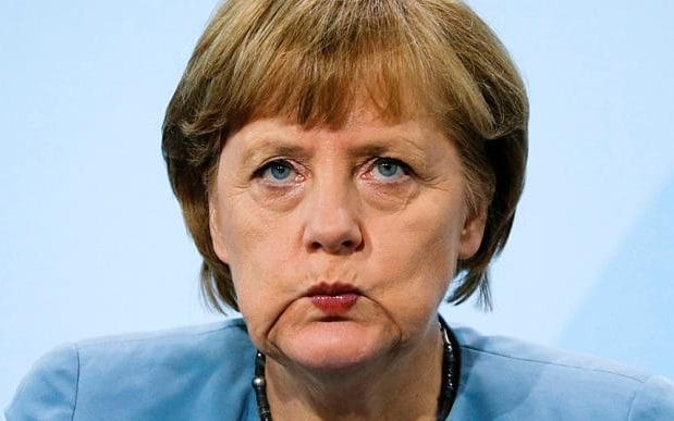 merkel_3472730b-large_trans++pJliwavx4coWFCaEkEsb3kvxIt-lGGWCWqwLa_RXJU8.jpg