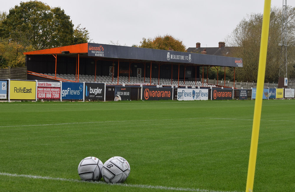 www.wealdstone-fc.com